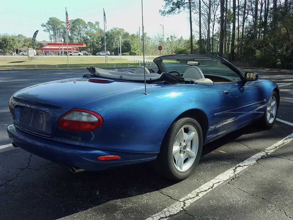 1998 Jaguar X100 XK8 - Image 7 of 31