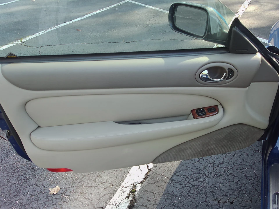 1998 Jaguar X100 XK8 - Image 26 of 31