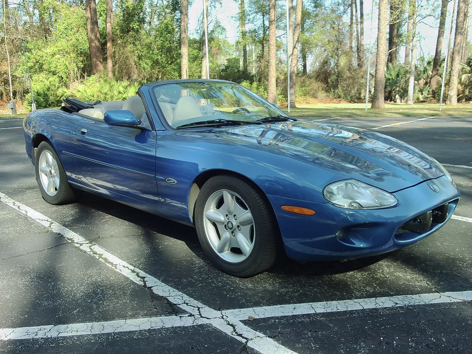 1998 Jaguar X100 XK8 - Image 8 of 31