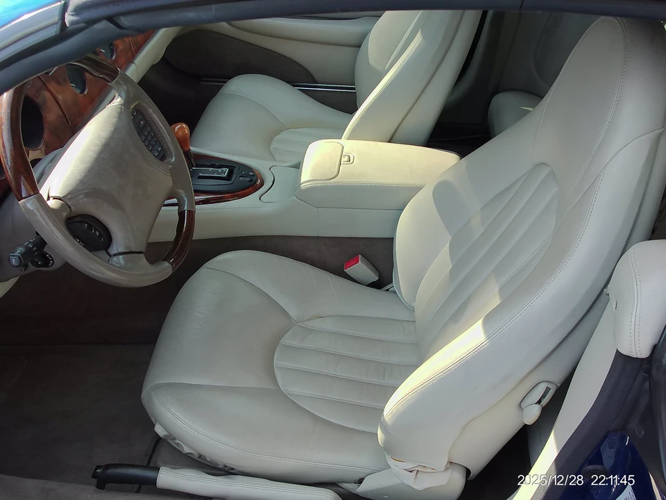 1998 Jaguar X100 XK8 - Image 30 of 31