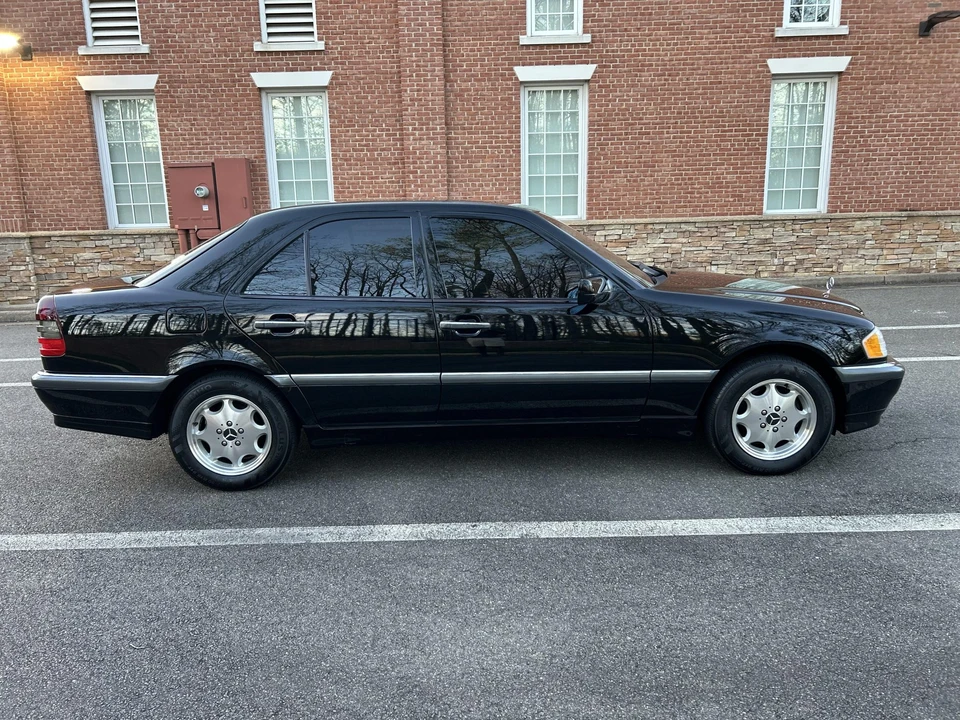 1998 Mercedes-Benz W202 C-Class - Image 16 of 31