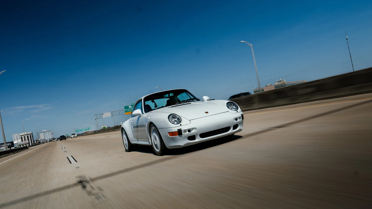 1998 Porsche 993 Carrera 4S - Image 4 of 31