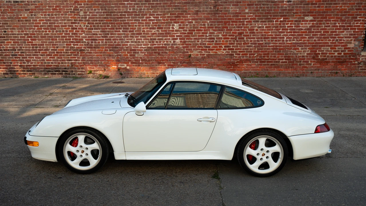 1998 Porsche 993 Carrera 4S - Image 21 of 31