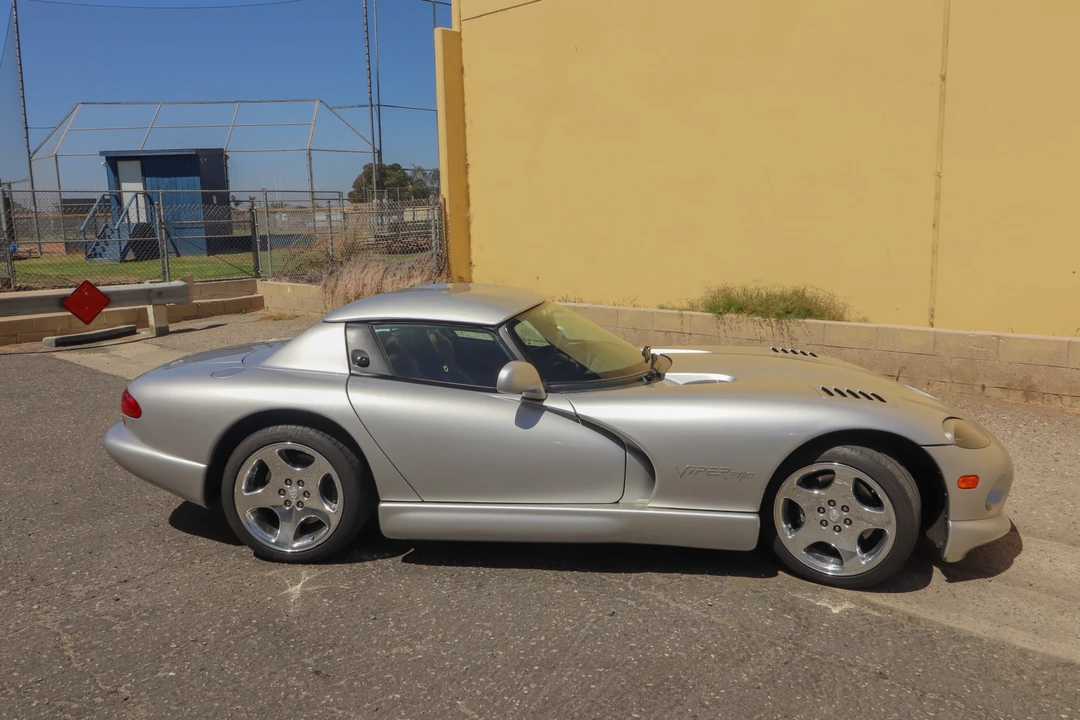 1999 Dodge Viper 2nd Gen - Image 20 of 31