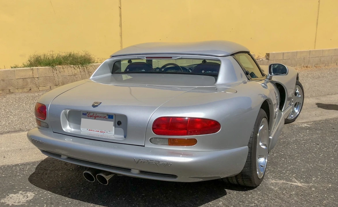 1999 Dodge Viper 2nd Gen - Image 17 of 31