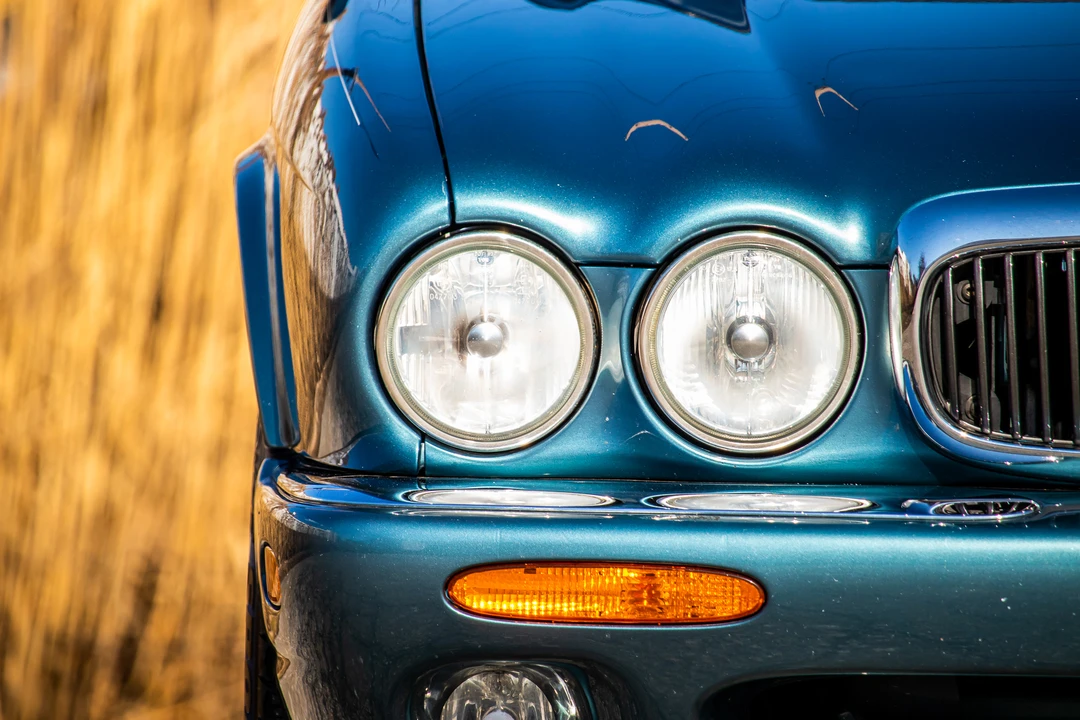 1999 Jaguar X308 XJ - Image 31 of 31
