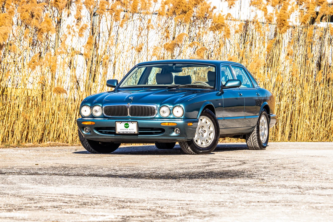 1999 Jaguar X308 XJ - Image 2 of 31
