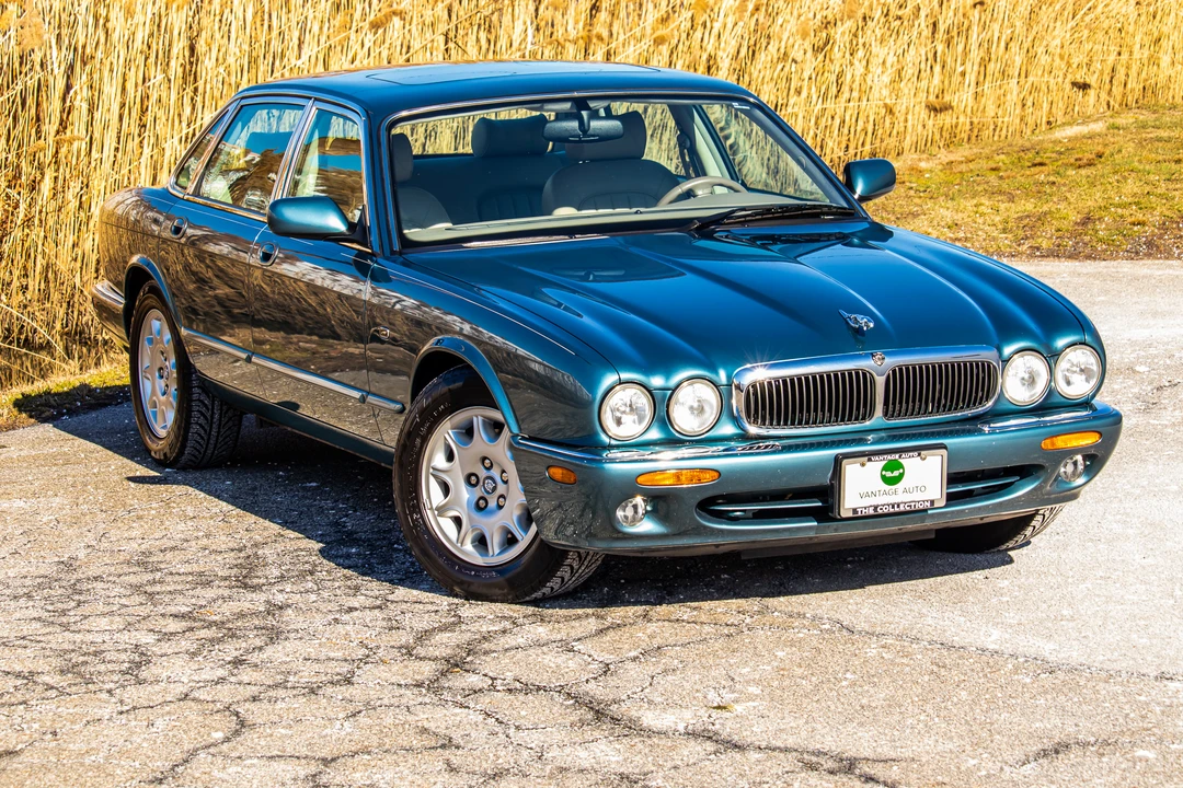 1999 Jaguar X308 XJ - Image 10 of 31