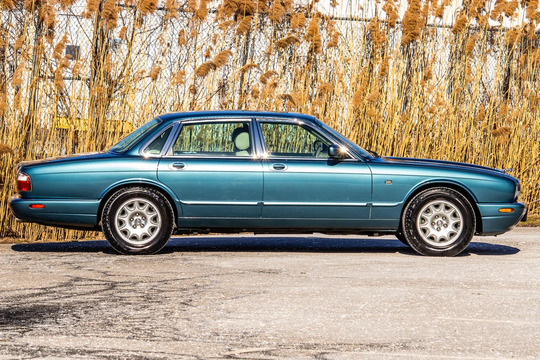 1999 Jaguar X308 XJ - Image 13 of 31