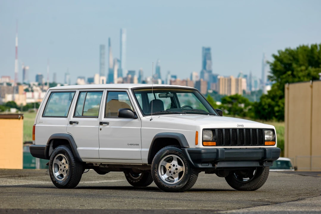 1999 Jeep XJ Cherokee - Image 5 of 31