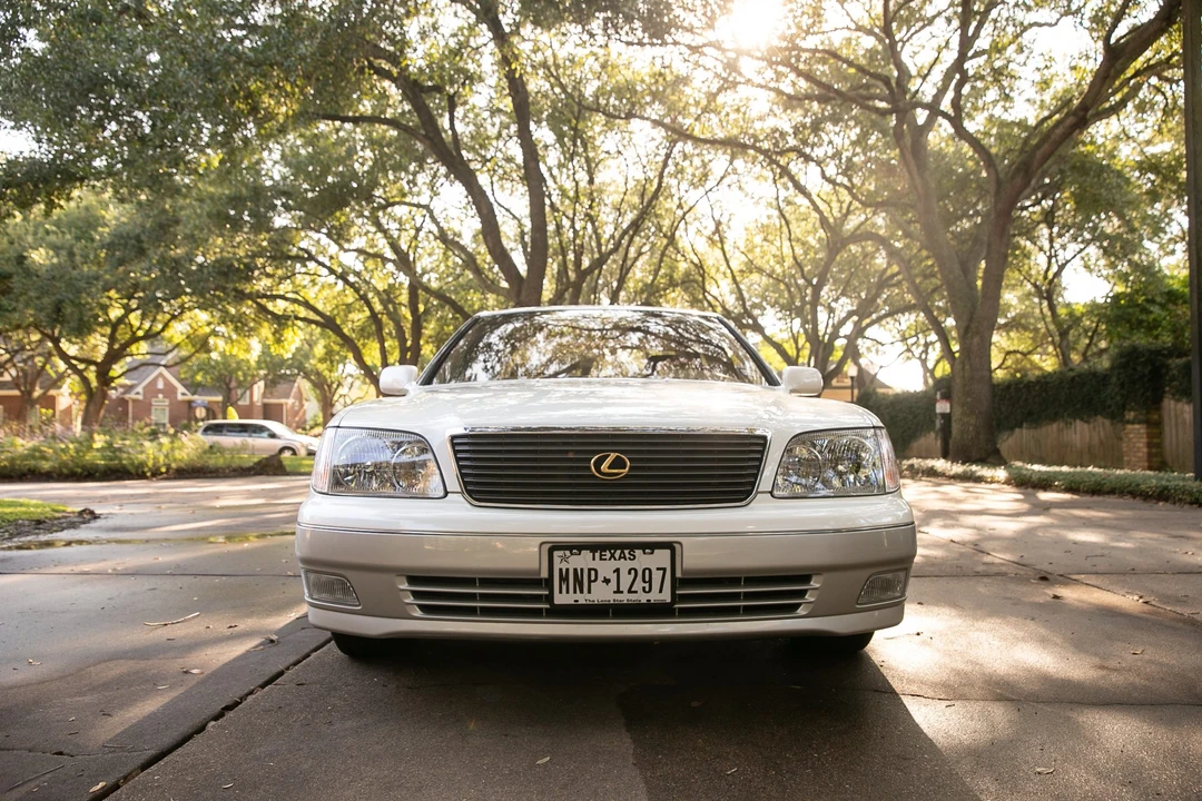 1999 Lexus LS 2nd Gen - Image 8 of 31
