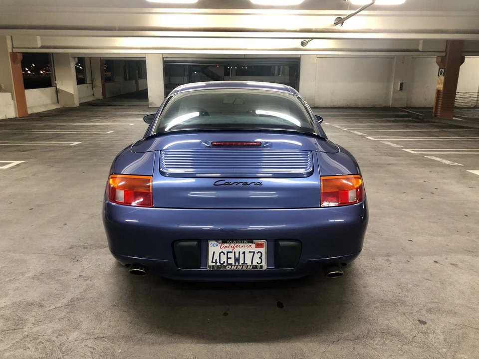 1999 Porsche 996 Carrera - Image 28 of 31
