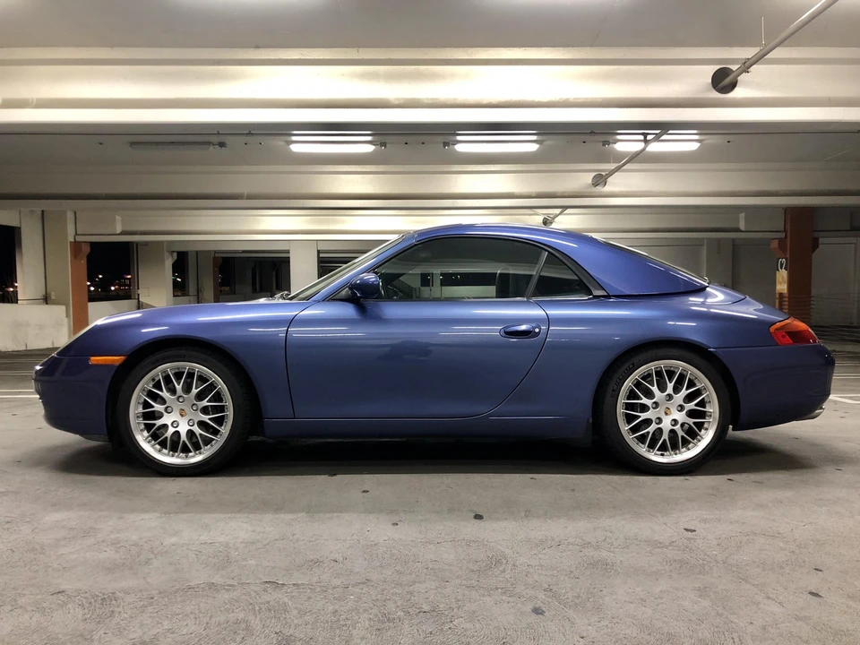 1999 Porsche 996 Carrera - Image 25 of 31