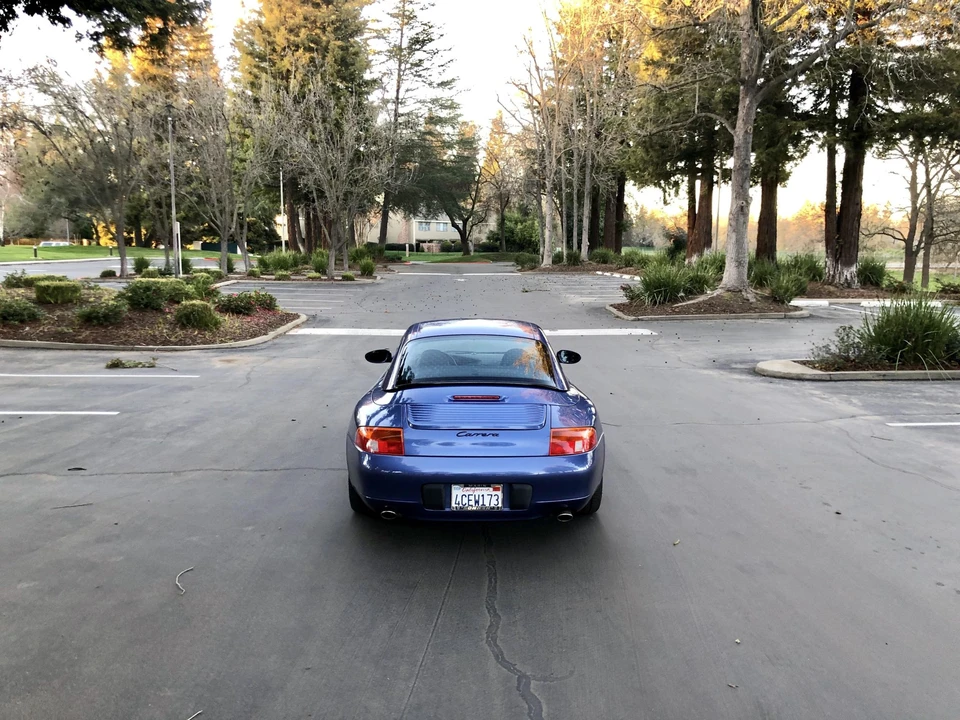 1999 Porsche 996 Carrera - Image 17 of 31