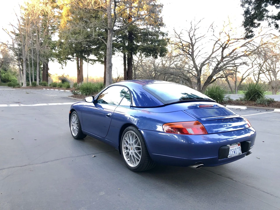 1999 Porsche 996 Carrera - Image 16 of 31