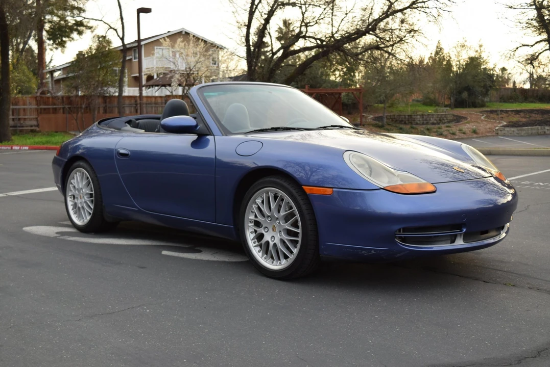 1999 Porsche 996 Carrera - Image 13 of 31