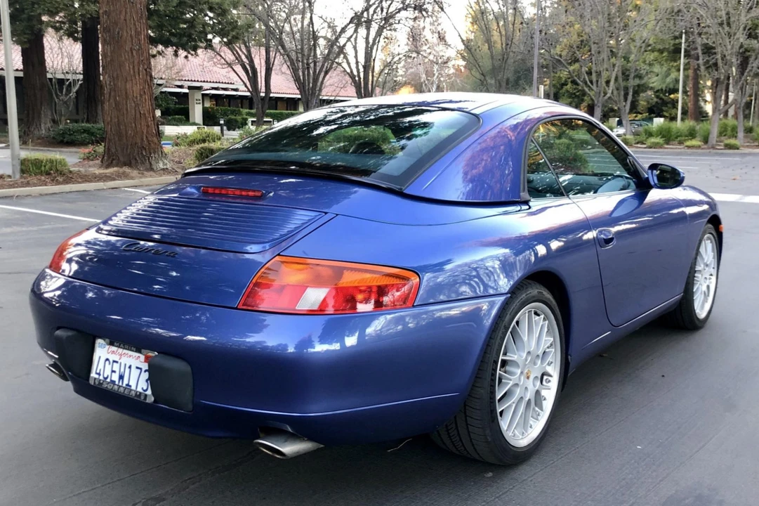 1999 Porsche 996 Carrera - Image 19 of 31