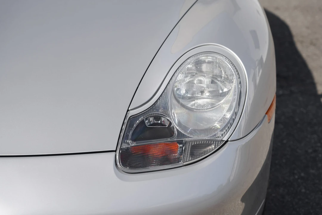 1999 Porsche 996 Carrera - Image 29 of 31