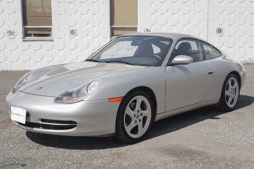 1999 Porsche 996 Carrera - Image 10 of 31