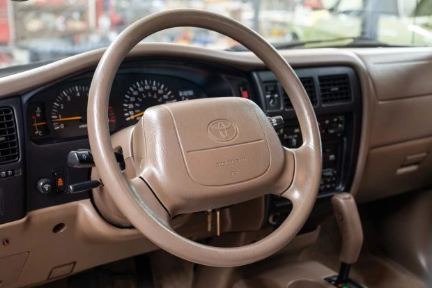 1999 Toyota Tacoma 1st Gen - Image 5 of 8