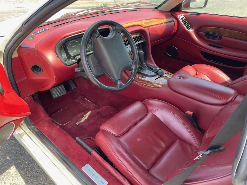 2000 Aston Martin DB7 Vantage - Image 16 of 31