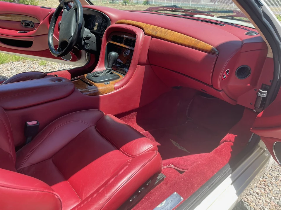 2000 Aston Martin DB7 Vantage - Image 22 of 31
