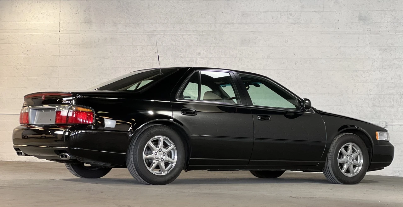 2000 Cadillac Seville - Image 9 of 31