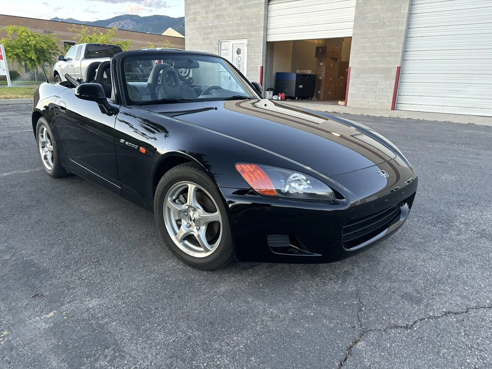 2000 Honda AP1 S2000 - Image 2 of 31