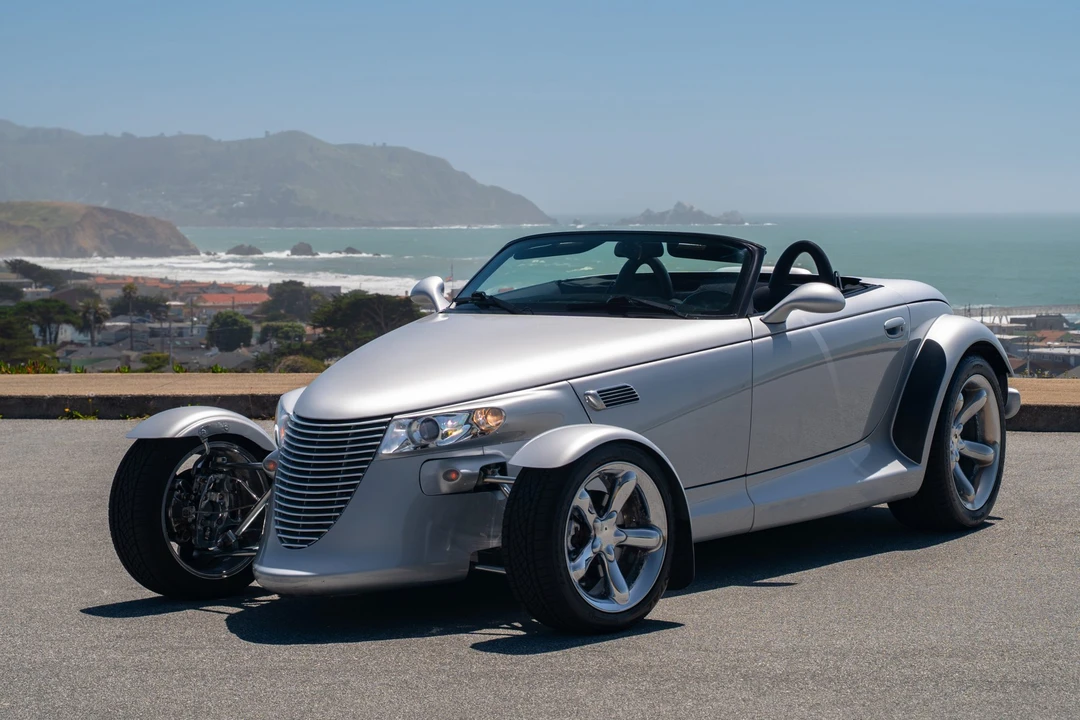 2000 Plymouth Prowler - Image 5 of 31