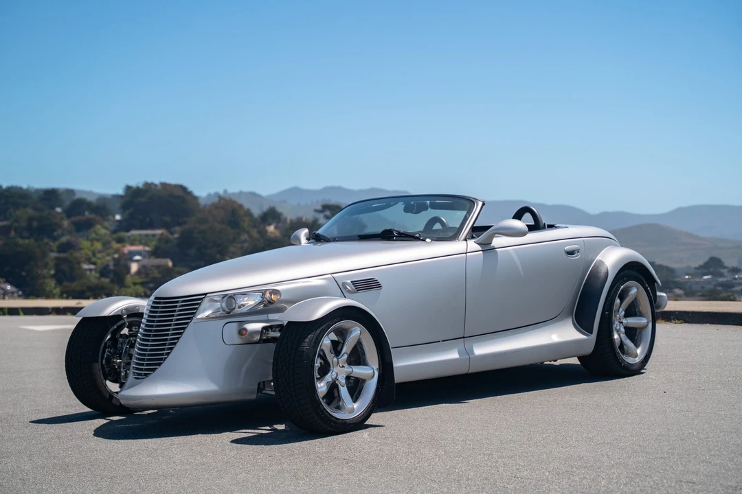 2000 Plymouth Prowler - Image 3 of 31
