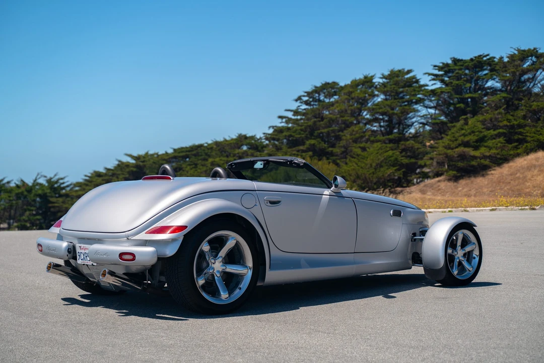 2000 Plymouth Prowler - Image 11 of 31