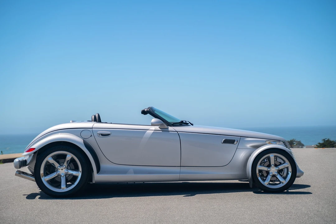 2000 Plymouth Prowler - Image 10 of 31