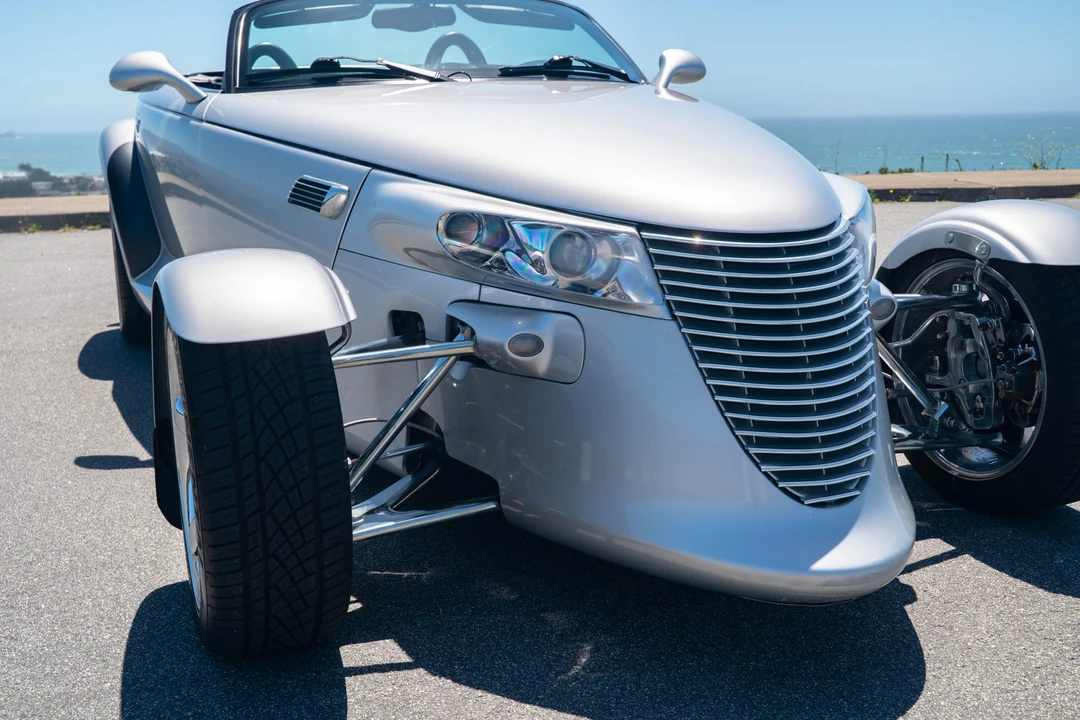 2000 Plymouth Prowler - Image 23 of 31