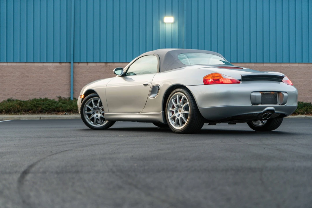 2000 Porsche 986 Boxster S - Image 16 of 31