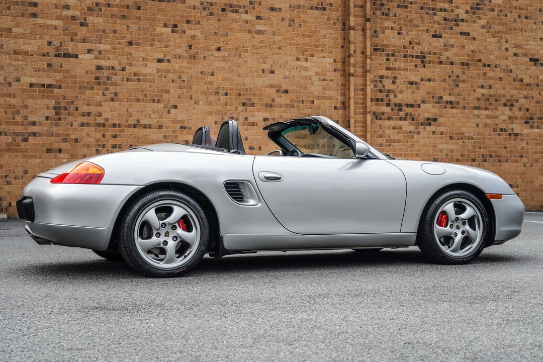 2000 Porsche 986 Boxster S - Image 17 of 31
