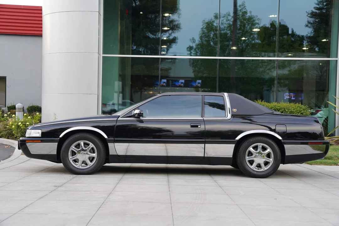 2001 Cadillac Eldorado 12th Gen - Image 9 of 31
