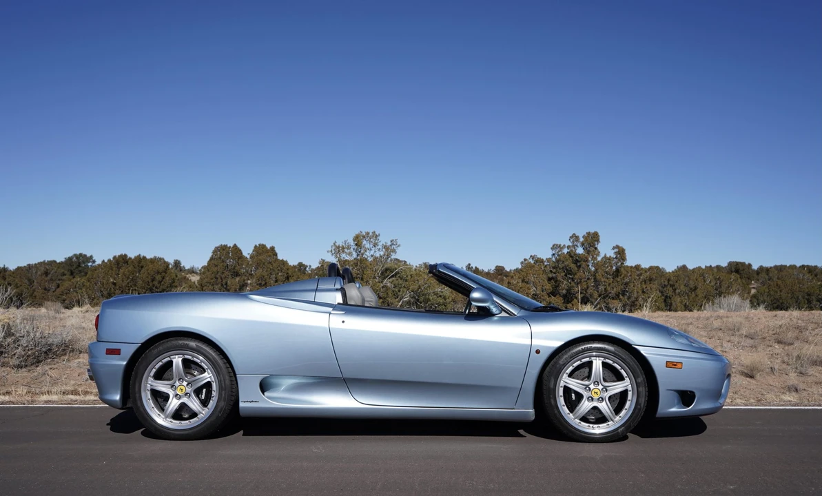 2001 Ferrari 360 Spider - Image 12 of 31
