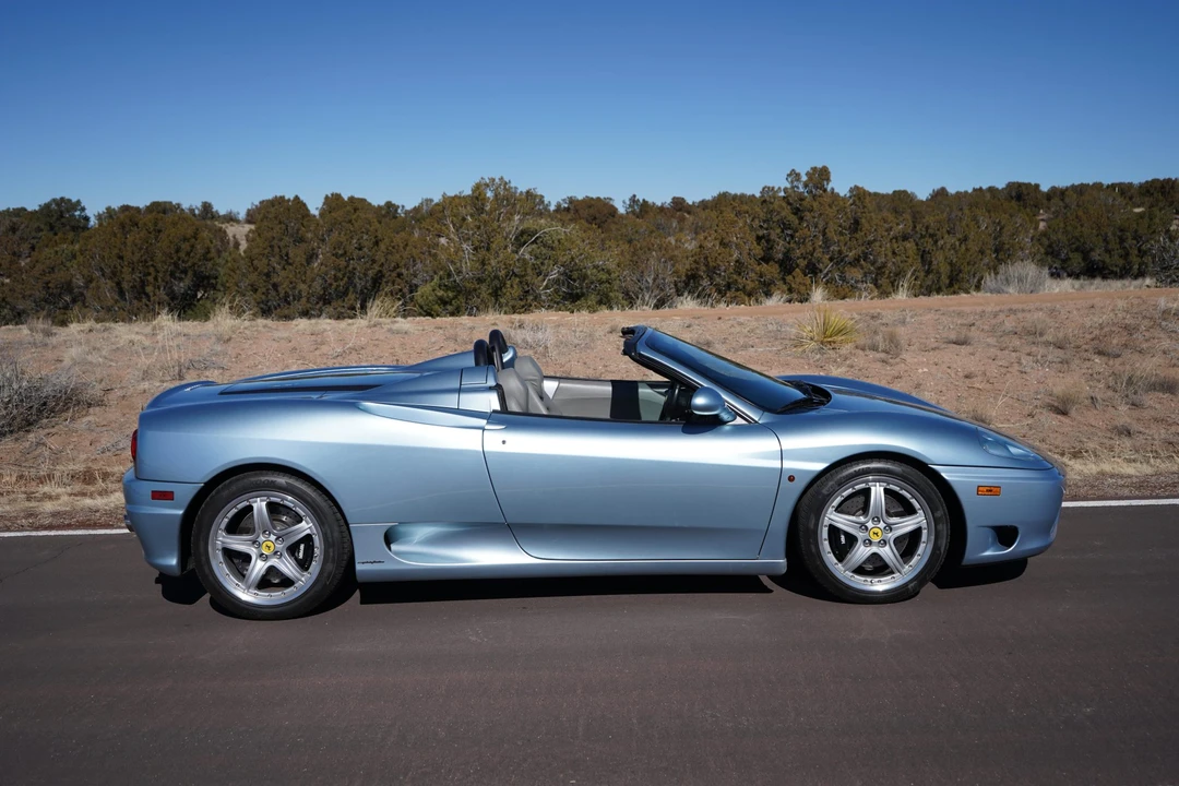 2001 Ferrari 360 Spider - Image 16 of 31