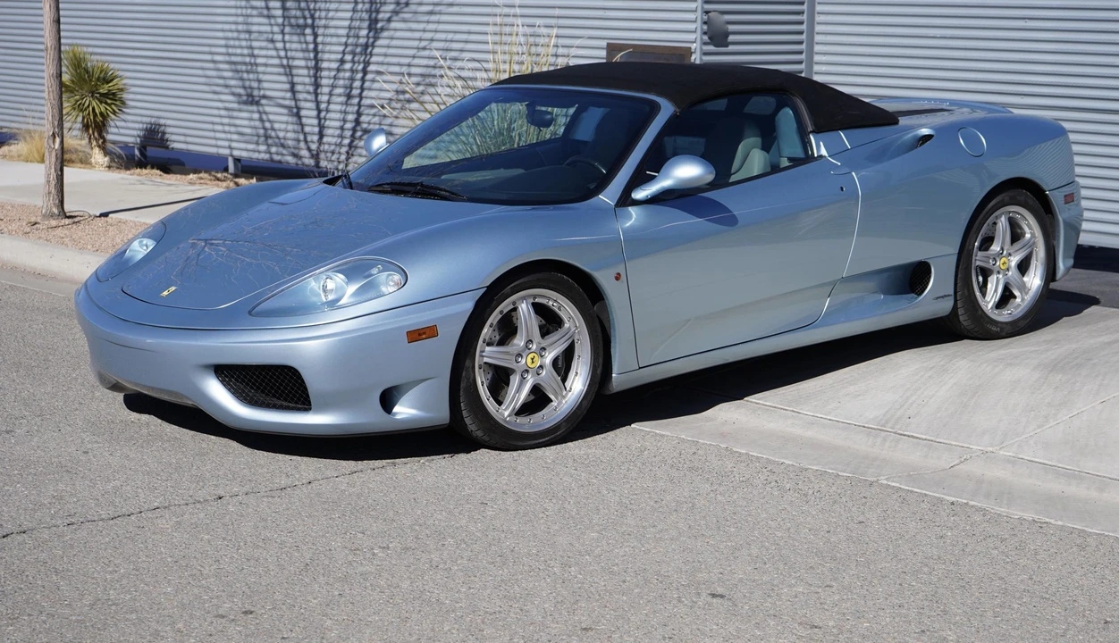 2001 Ferrari 360 Spider - Image 28 of 31