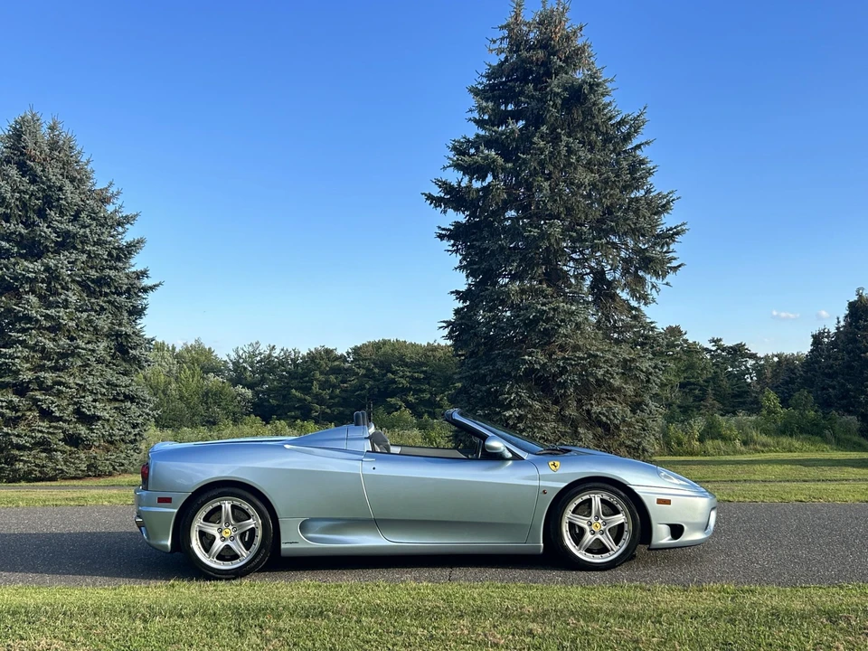 2001 Ferrari 360 Spider - Image 29 of 31