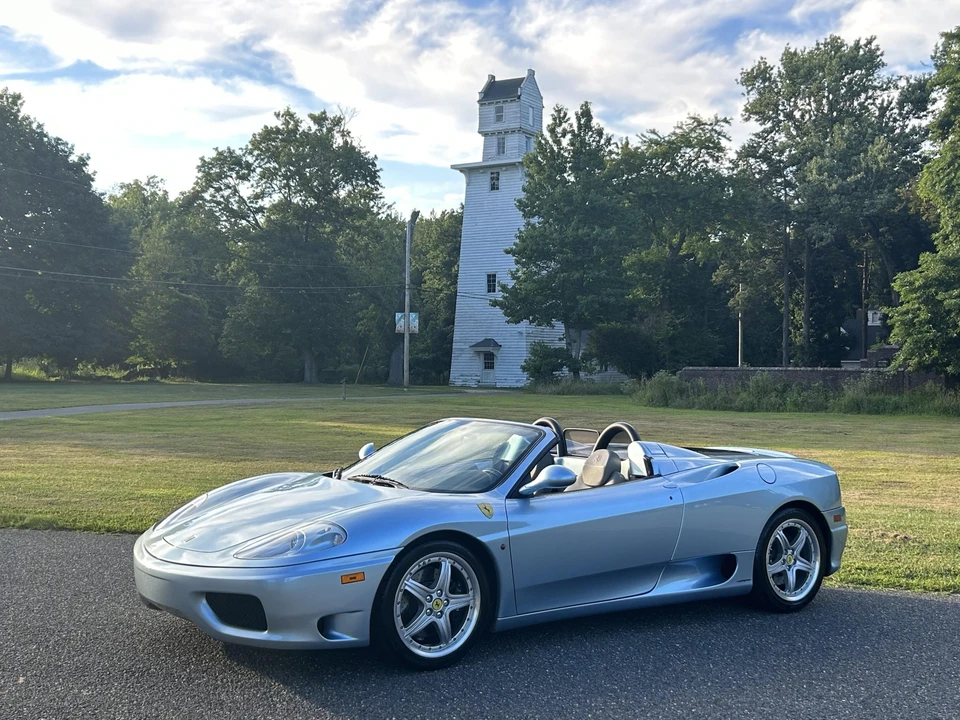 2001 Ferrari 360 Spider - Image 2 of 31