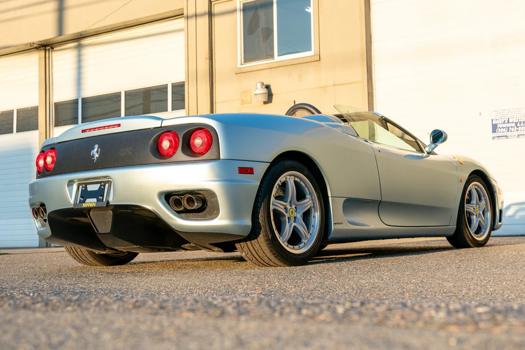 2001 Ferrari 360 Spider - Image 10 of 31