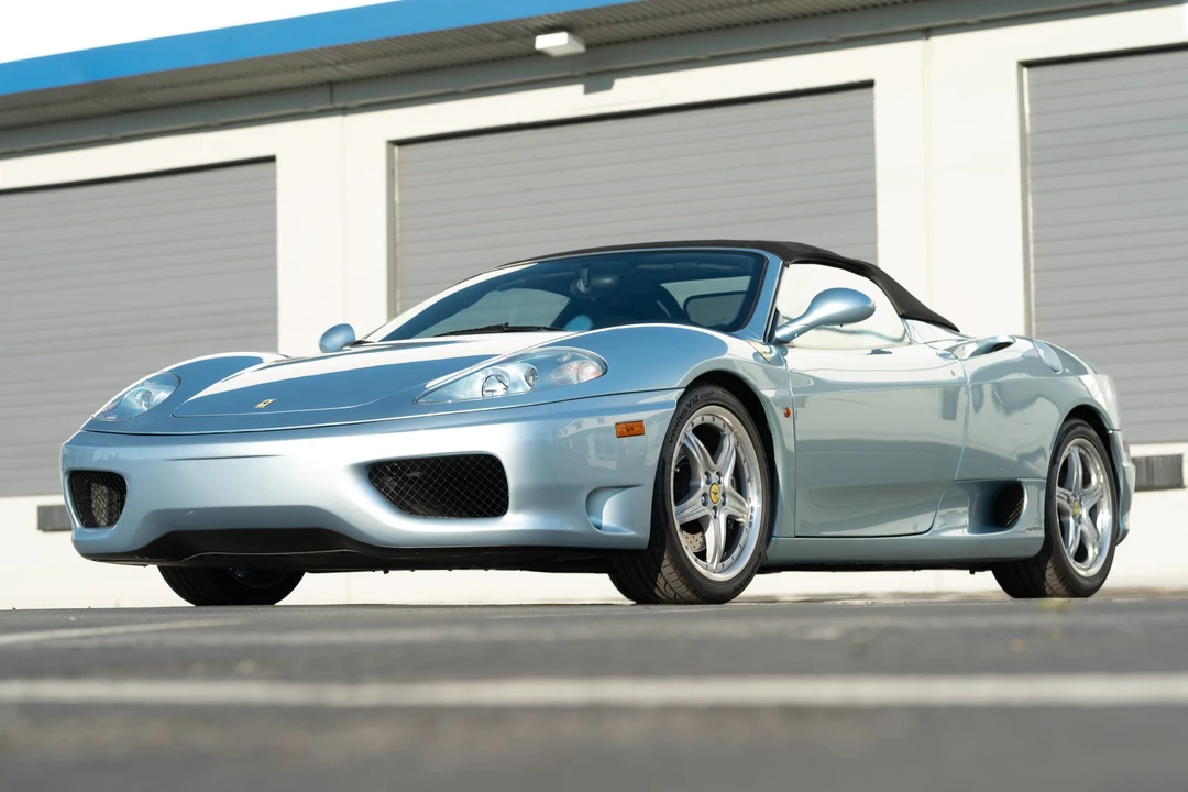 2001 Ferrari 360 Spider - Image 24 of 31
