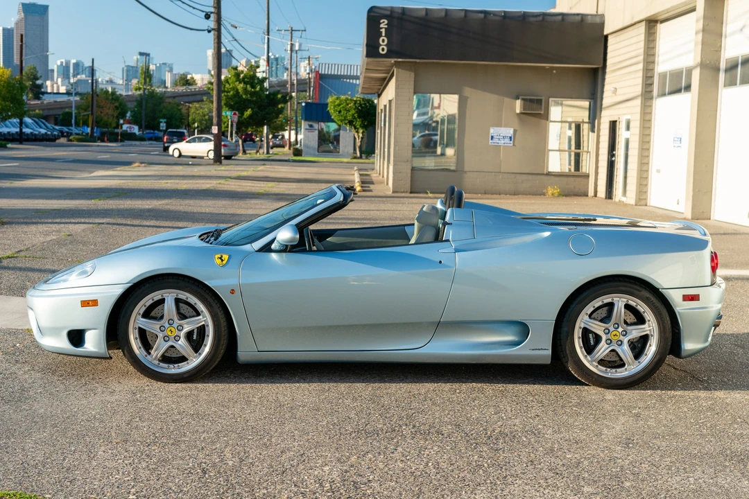 2001 Ferrari 360 Spider - Image 22 of 31