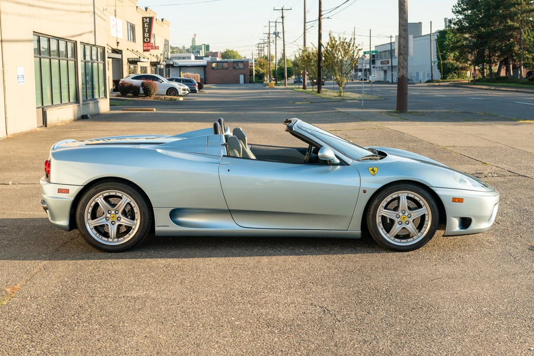 2001 Ferrari 360 Spider - Image 6 of 31