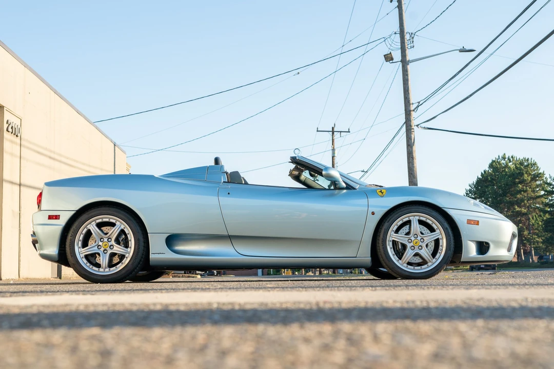 2001 Ferrari 360 Spider - Image 8 of 31