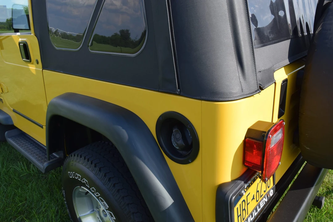 2001 Jeep TJ Wrangler - Image 19 of 31