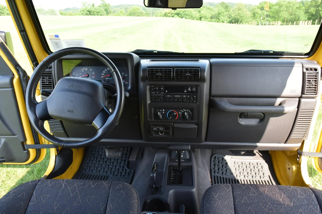 2001 Jeep TJ Wrangler - Image 27 of 31