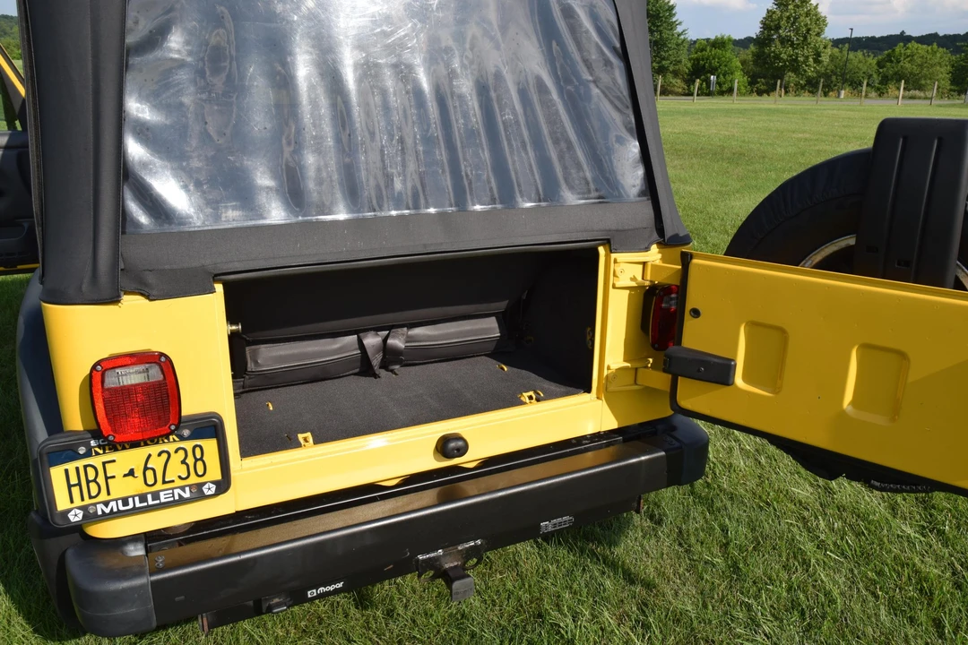 2001 Jeep TJ Wrangler - Image 31 of 31