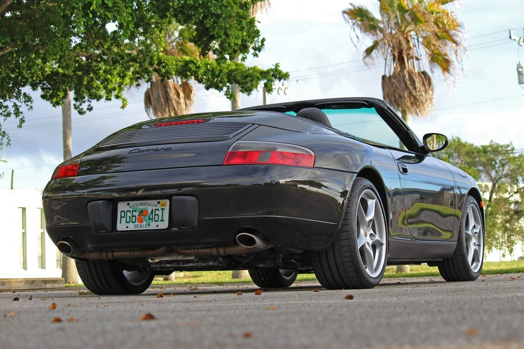 2001 Porsche 996 Carrera - Image 31 of 31